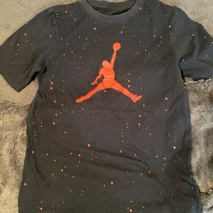 black/red jordan shirt